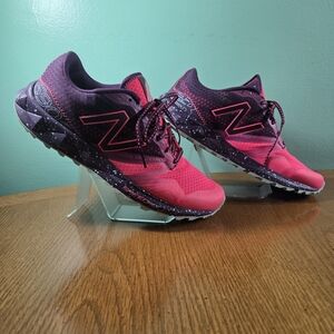 New Balance Pink and Purple Athletic Shoes Size 10